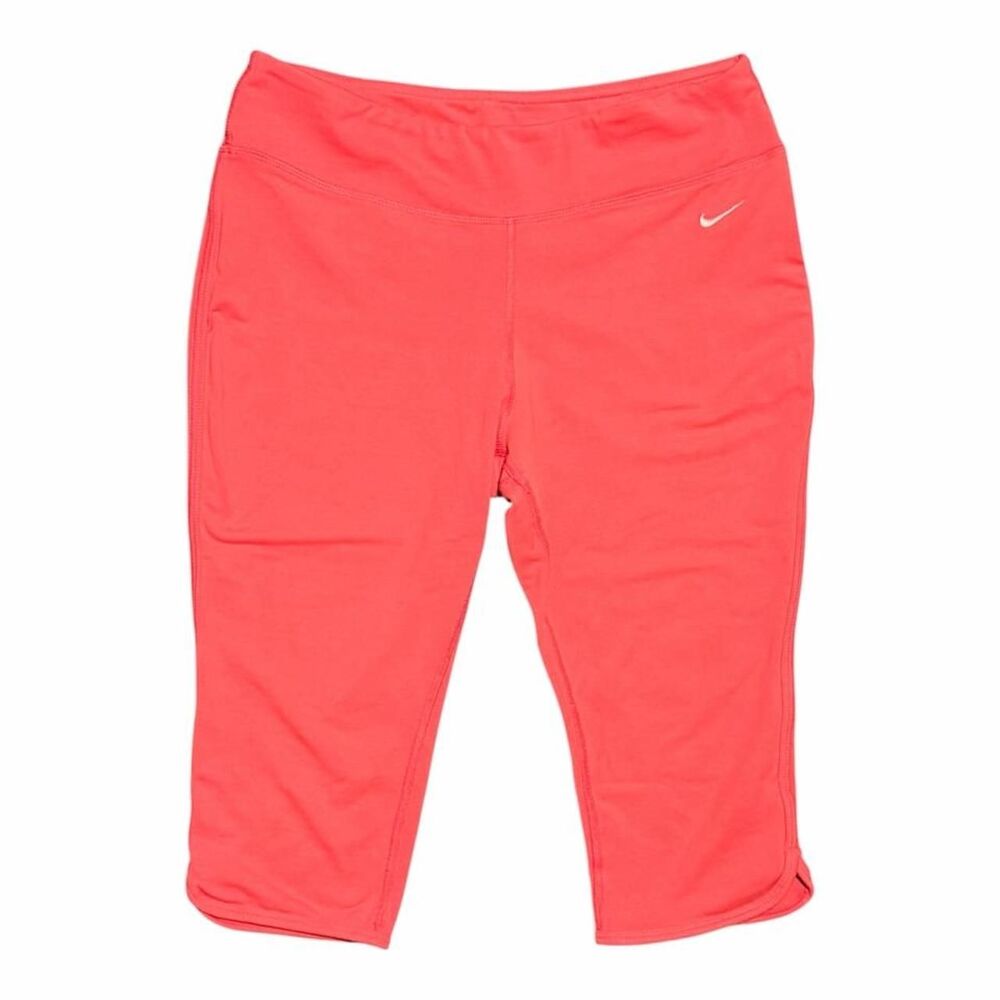 Nike Women's  Pink Capri Leggings